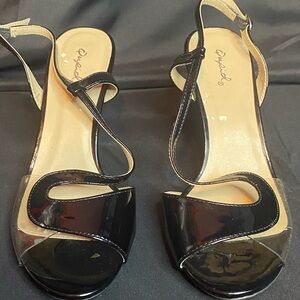 Qupid Black Patent Heels
